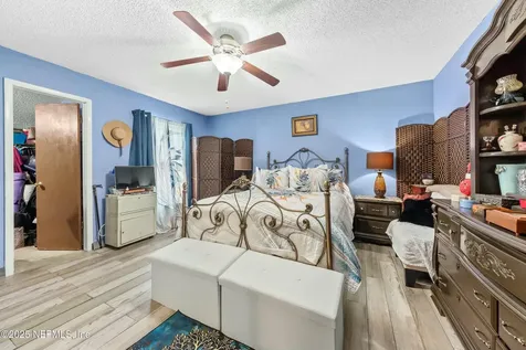 721 Century 21 Drive Jacksonville FL 32216