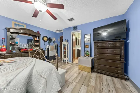 721 Century 21 Drive Jacksonville FL 32216