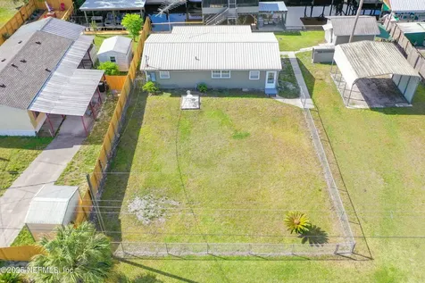 103 Palm Street Satsuma FL 32189