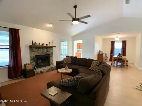 8417 Fire Fly Lane Jacksonville FL 32244