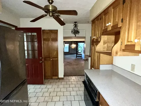 510 W Hillsborough Avenue Florahome FL 32140
