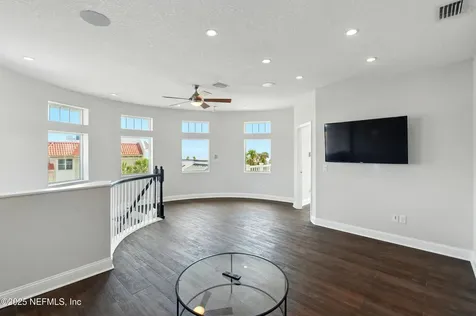 890 Beach Avenue Atlantic Beach FL 32233