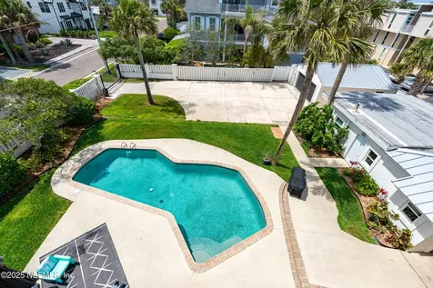 890 Beach Avenue Atlantic Beach FL 32233