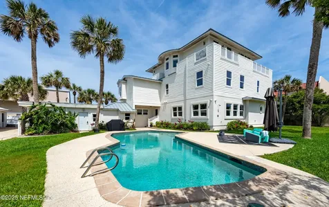 890 Beach Avenue Atlantic Beach FL 32233