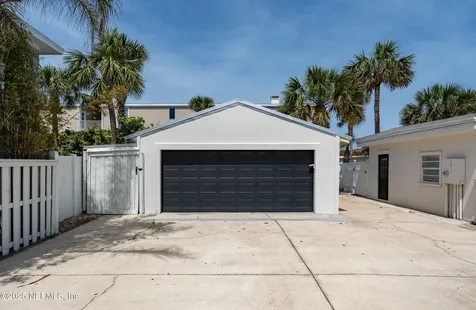 890 Beach Avenue Atlantic Beach FL 32233