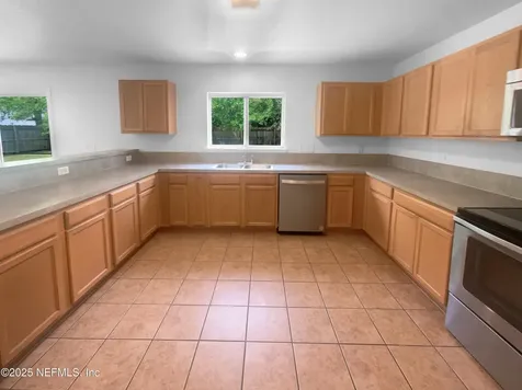 1497 Dunns Lake Drive E Jacksonville FL 32218