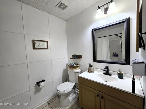 5174 Acre Estates Drive Jacksonville FL 32210