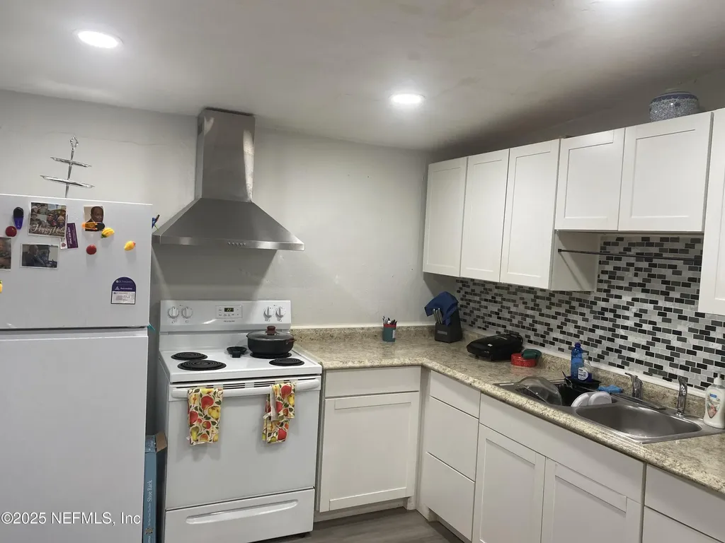 2552 Spirea Street Jacksonville FL 32209