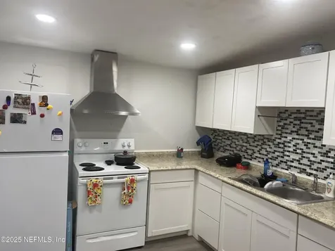 2552 Spirea Street Jacksonville FL 32209