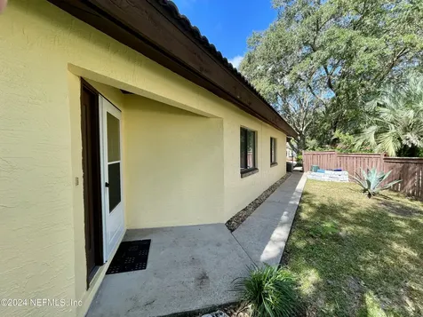 35 Lago Vista Place Palm Coast FL 32164