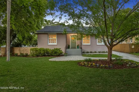 2337 Broadmoor Lane Jacksonville FL 32207