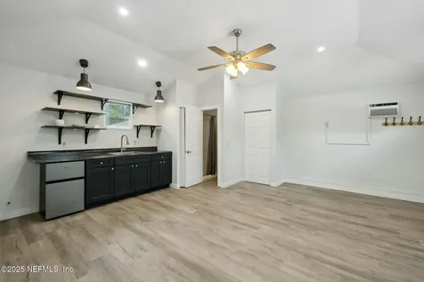 2337 Broadmoor Lane Jacksonville FL 32207