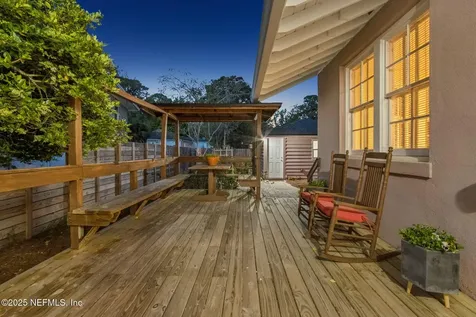 2337 Broadmoor Lane Jacksonville FL 32207