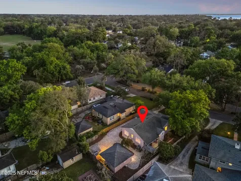 2337 Broadmoor Lane Jacksonville FL 32207