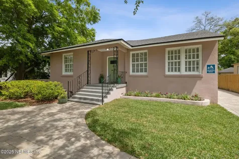 2337 Broadmoor Lane Jacksonville FL 32207