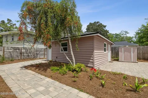 2337 Broadmoor Lane Jacksonville FL 32207