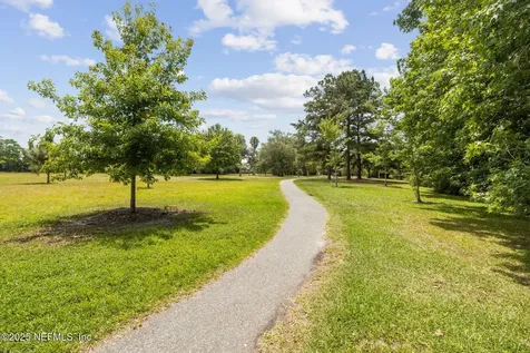 2337 Broadmoor Lane Jacksonville FL 32207