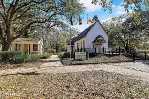 2337 Broadmoor Lane Jacksonville FL 32207