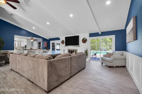 1407 Caddell Drive Jacksonville FL 32217