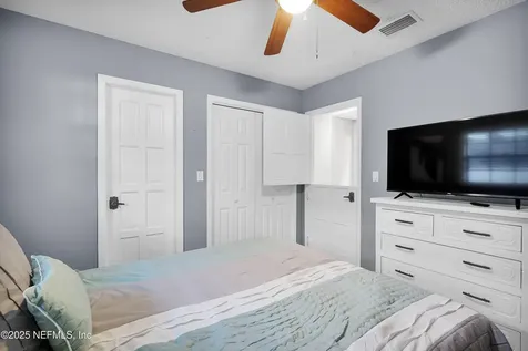1407 Caddell Drive Jacksonville FL 32217