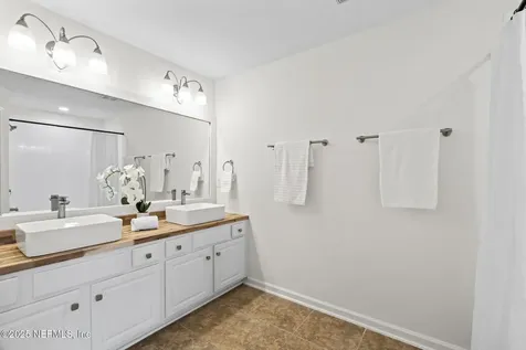 4213 Crownwood Drive Jacksonville FL 32216