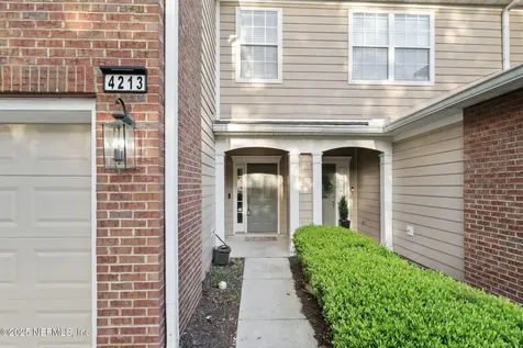 4213 Crownwood Drive Jacksonville FL 32216