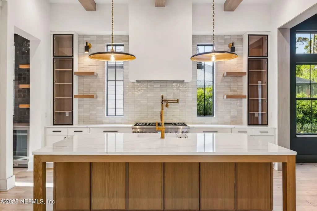 4650 Palm Valley Road Ponte Vedra Beach FL 32082
