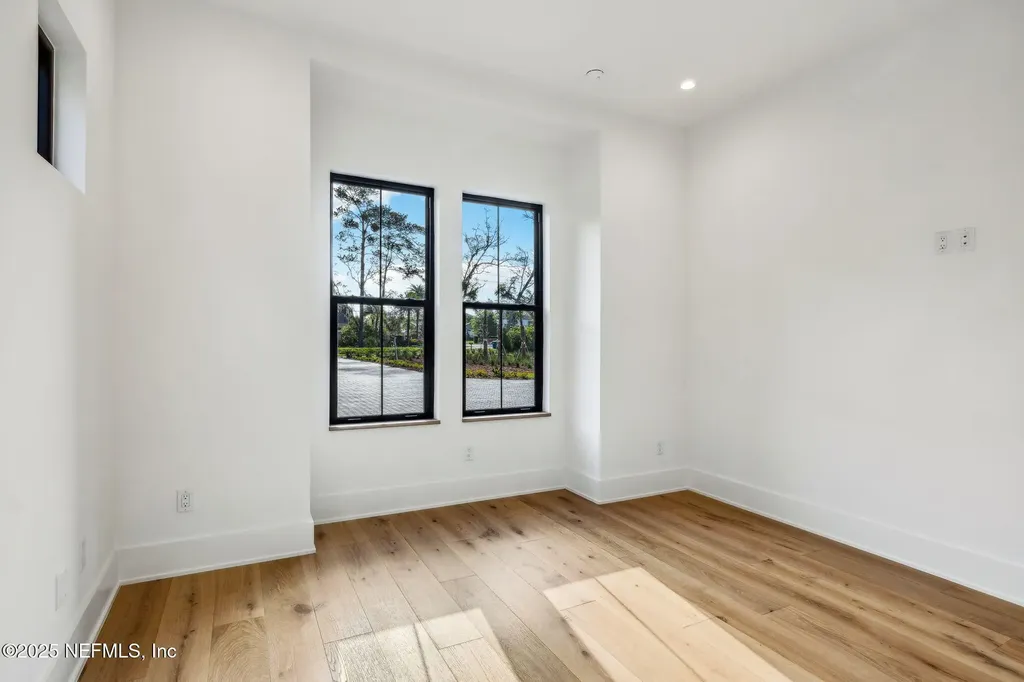 4650 Palm Valley Road Ponte Vedra Beach FL 32082