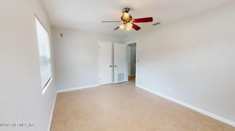 8229 Hogan Road Jacksonville FL 32216