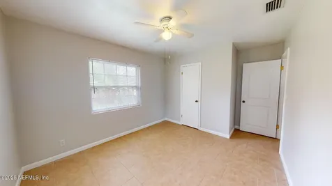 8229 Hogan Road Jacksonville FL 32216