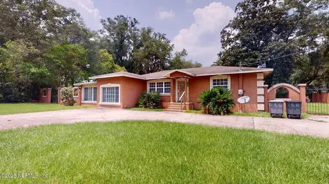 8229 Hogan Road Jacksonville FL 32216