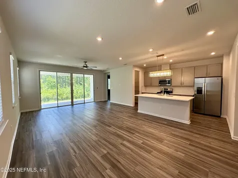 75310 White Rabbit Avenue Yulee FL 32097