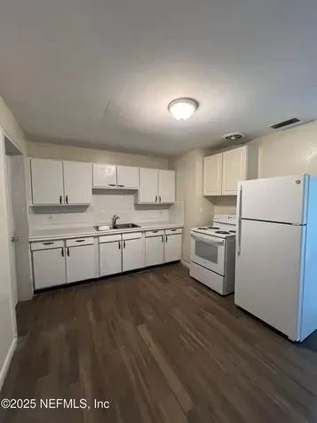 10869 Hawaii Drive S Jacksonville FL 32246