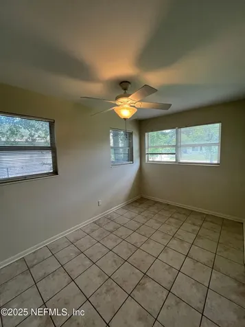 10869 Hawaii Drive S Jacksonville FL 32246