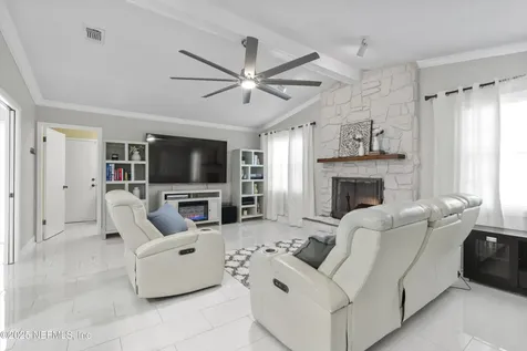 11769 Loretto Woods Court Jacksonville FL 32223