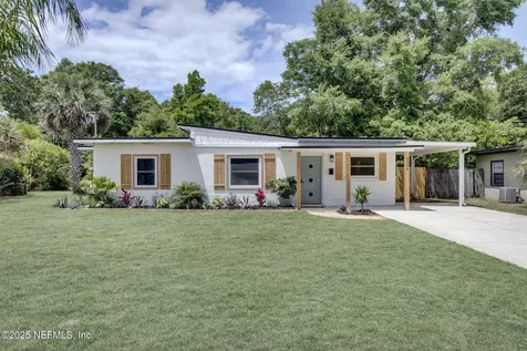 3904 Peach Drive Jacksonville FL 32246