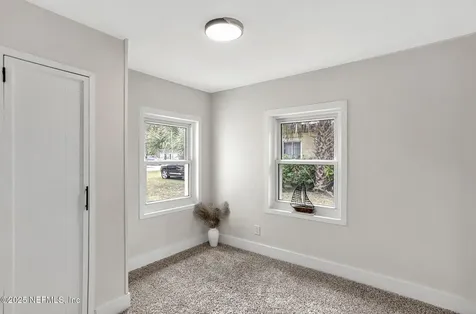 3904 Peach Drive Jacksonville FL 32246