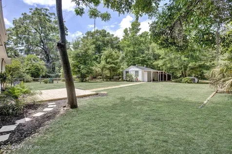 3904 Peach Drive Jacksonville FL 32246