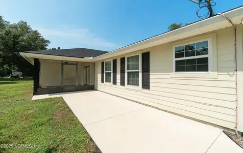 2253 S Mimosa Avenue Middleburg FL 32068