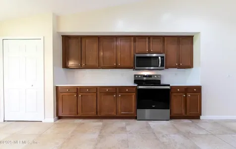 2253 S Mimosa Avenue Middleburg FL 32068