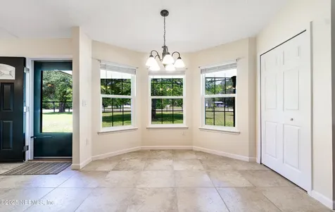 2253 S Mimosa Avenue Middleburg FL 32068