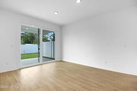 6834 Rhapsody Road Jacksonville FL 32244