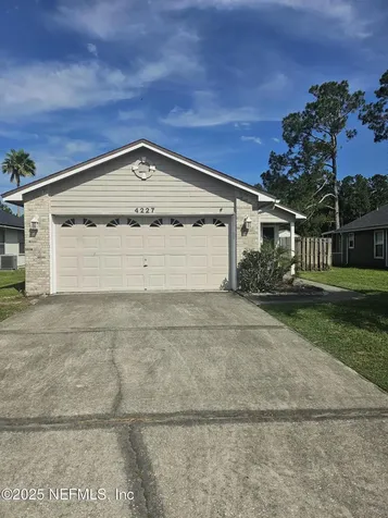 4227 Hanging Moss Drive Orange Park FL 32073