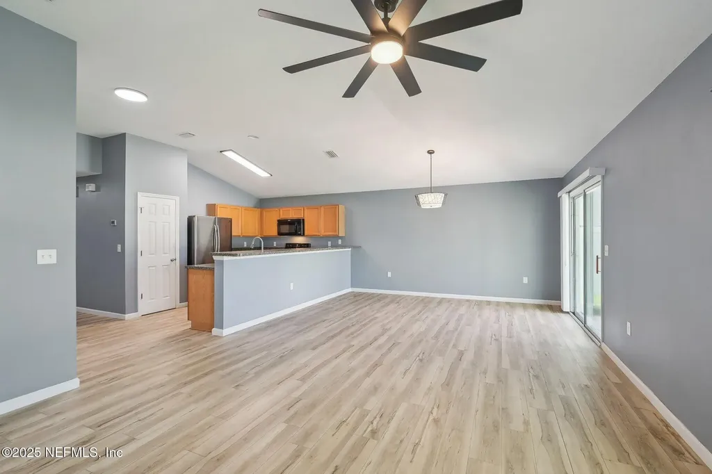 7464 Westland Oaks Drive Jacksonville FL 32244