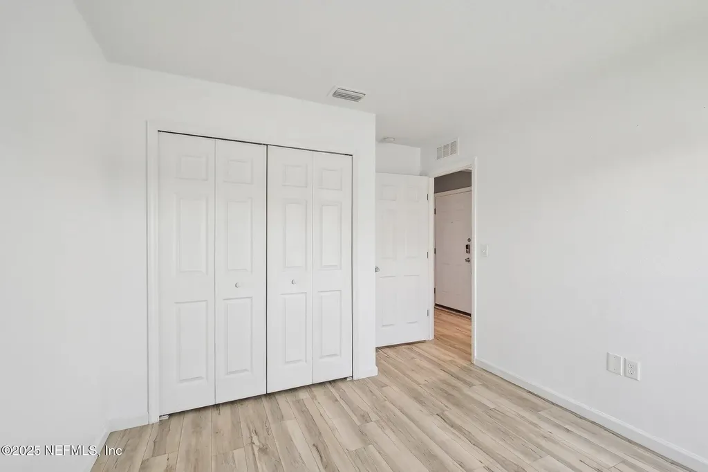 7464 Westland Oaks Drive Jacksonville FL 32244
