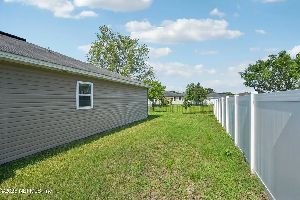 7464 Westland Oaks Drive Jacksonville FL 32244