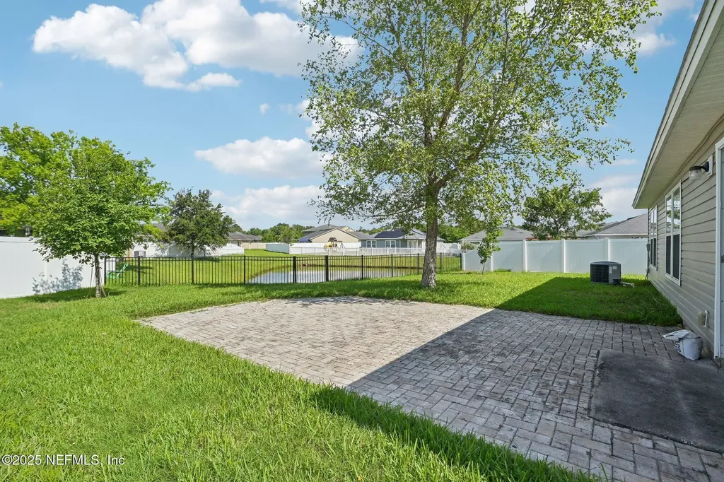 7464 Westland Oaks Drive Jacksonville FL 32244