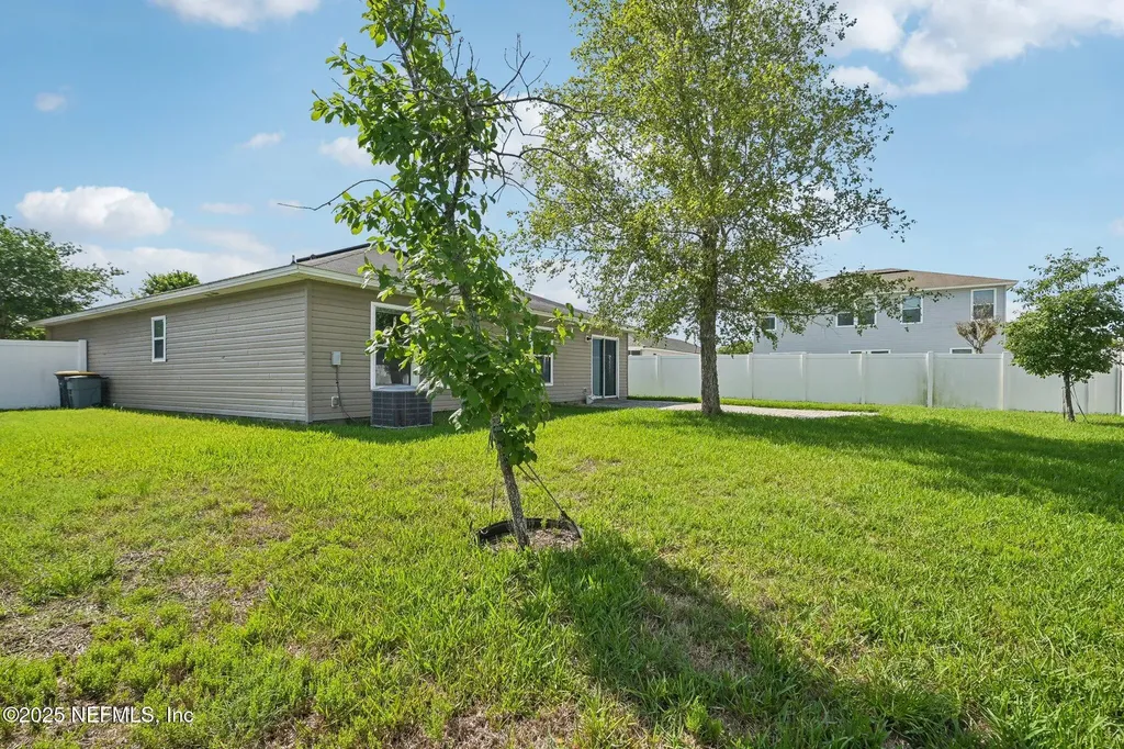 7464 Westland Oaks Drive Jacksonville FL 32244