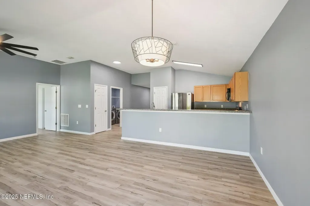 7464 Westland Oaks Drive Jacksonville FL 32244