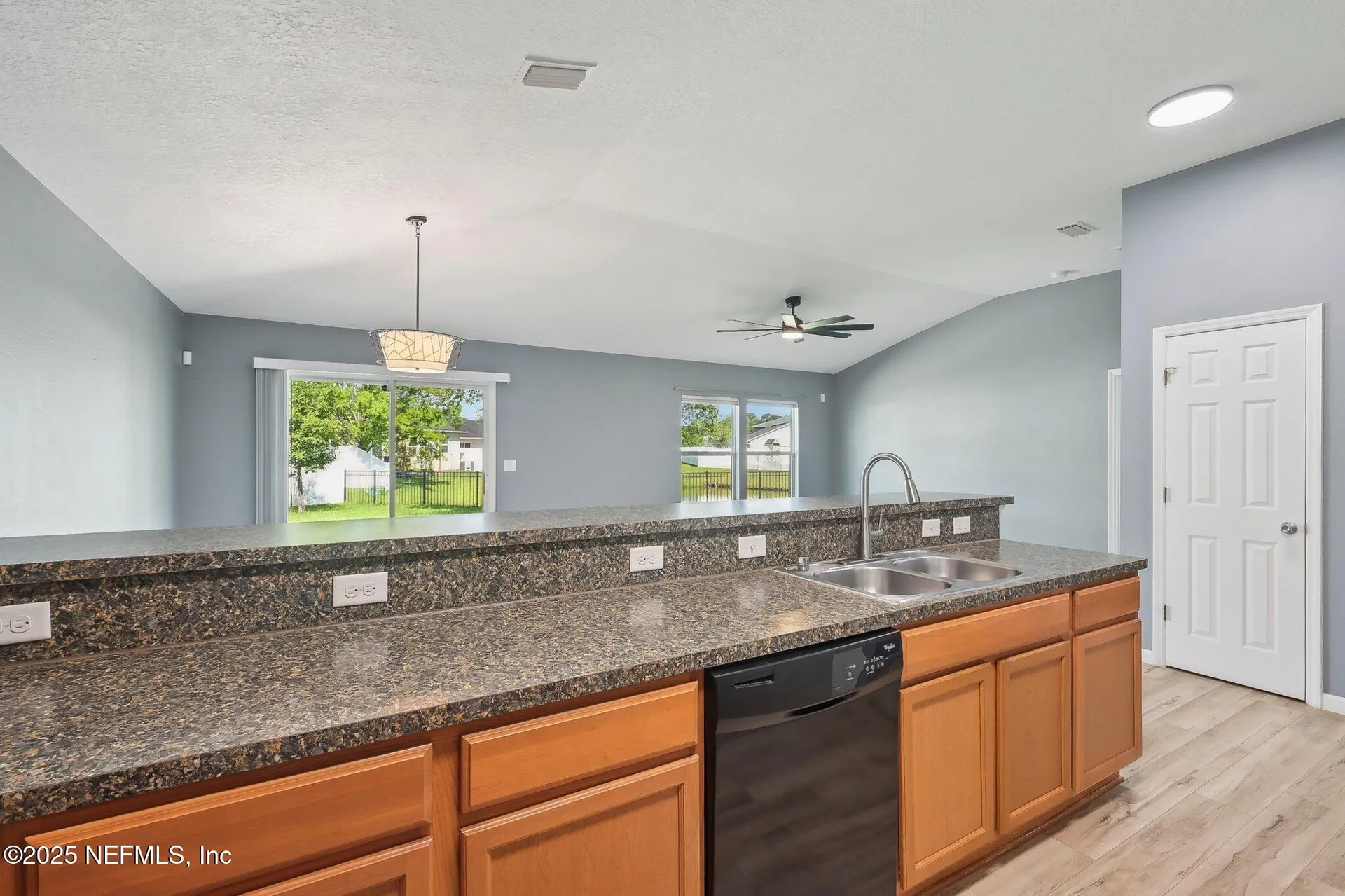 7464 Westland Oaks Drive Jacksonville FL 32244